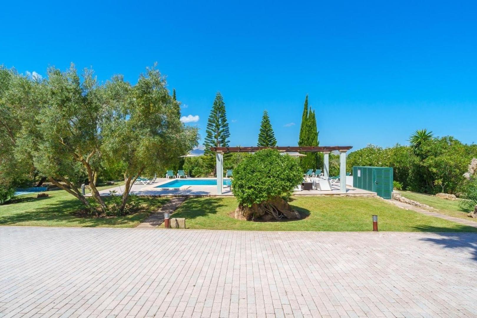 Schoenes Mit Pool Fuer 10 Personen In Strandnaehe * Alcudia (Mallorca)