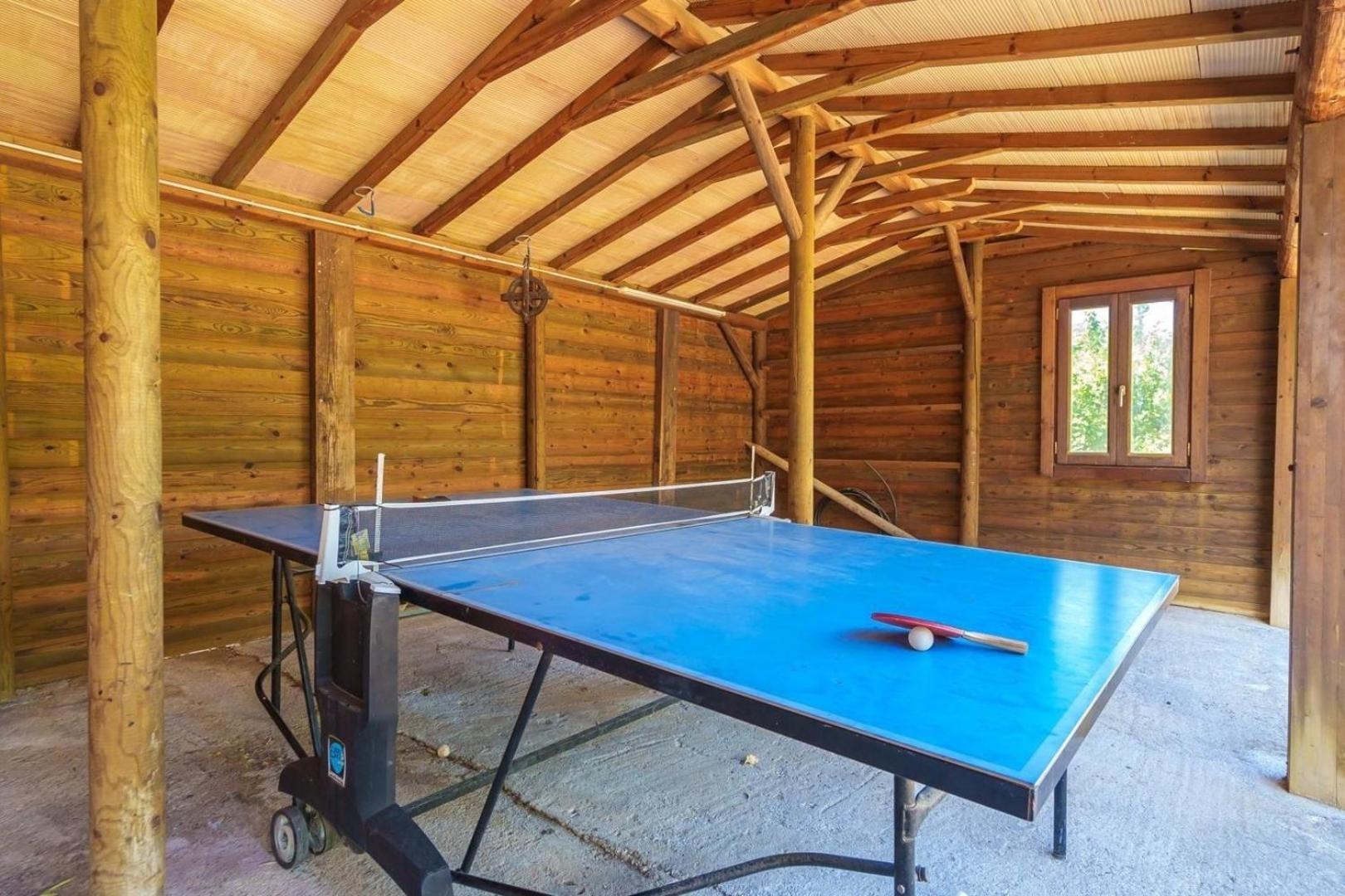Holiday home Schoenes Mit Pool Fuer 10 Personen In Strandnaehe