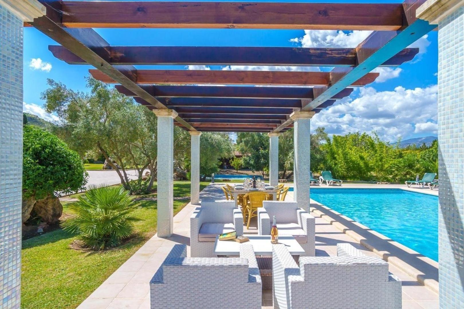 Holiday home Schoenes Mit Pool Fuer 10 Personen In Strandnaehe *